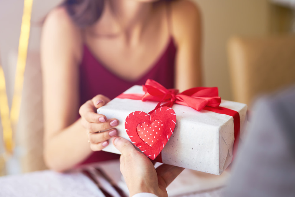 Choosing gifts for Valentine's Day